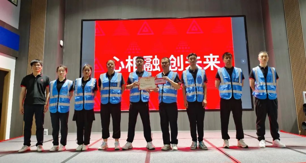 趣味运动结伴同行 | 尊龙凯时物流趣味运动会