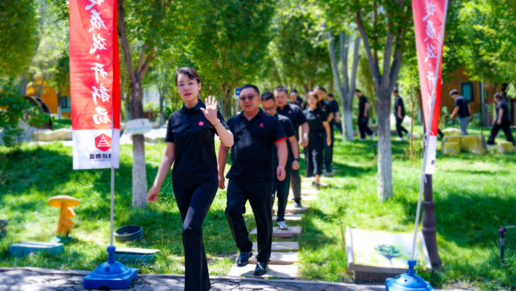 提质效?开新局 | 尊龙凯时物流2025年度年中会议圆满召开